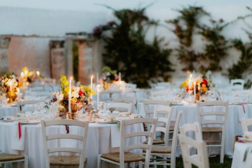 Addobbo-matrimonio-in-masseria-amsicora-fiori-Clarissa-e-Naser108