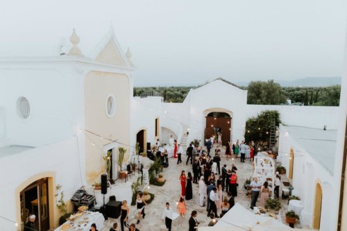 Addobbo-matrimonio-in-masseria-amsicora-fiori-Clarissa-e-Naser124